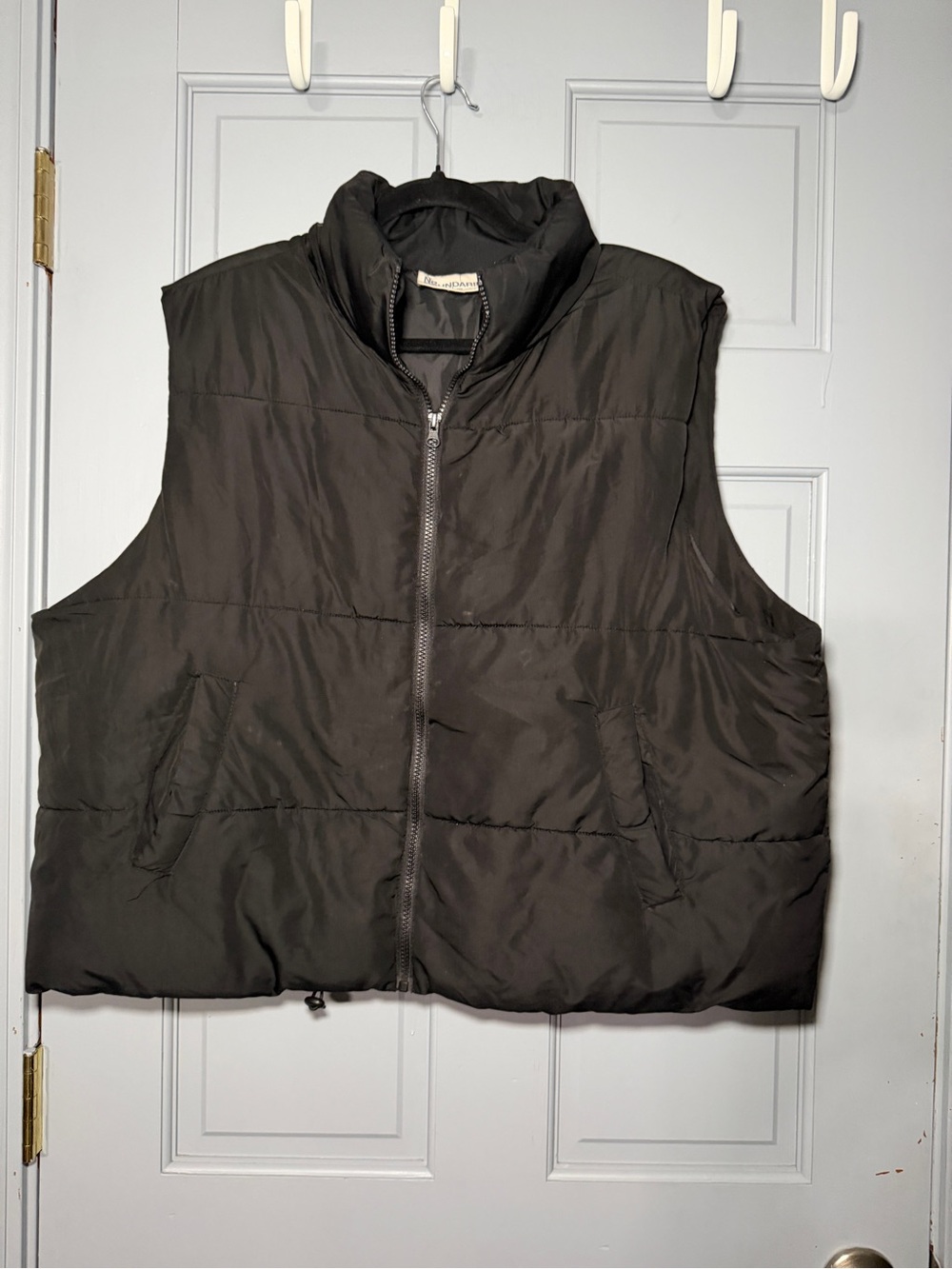 No Boundaries Black Quilted Puffer Vest - Zip Front
